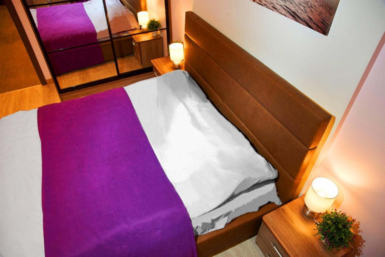 Sauna, Big Jacuzzi , Khreshchatyk apartments Kijów Zewnętrze zdjęcie