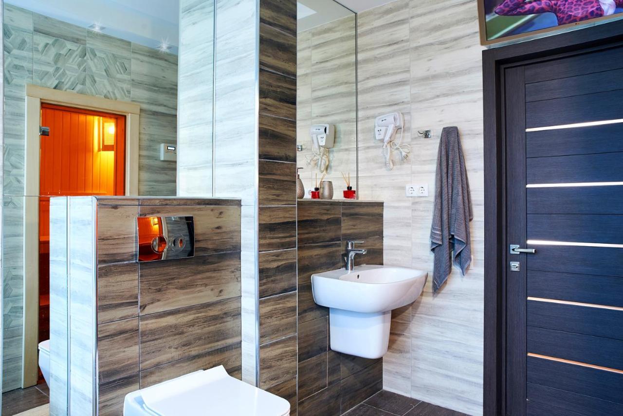 Sauna, Big Jacuzzi , Khreshchatyk apartments Kijów Zewnętrze zdjęcie
