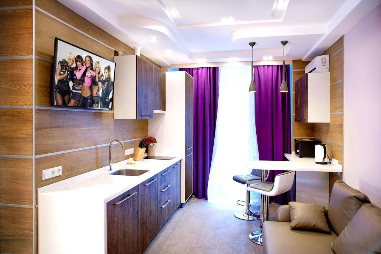 Sauna, Big Jacuzzi , Khreshchatyk apartments Kijów Zewnętrze zdjęcie